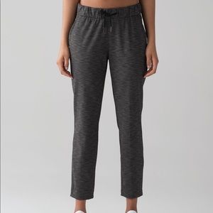 LULULEMON On The Fly Pant